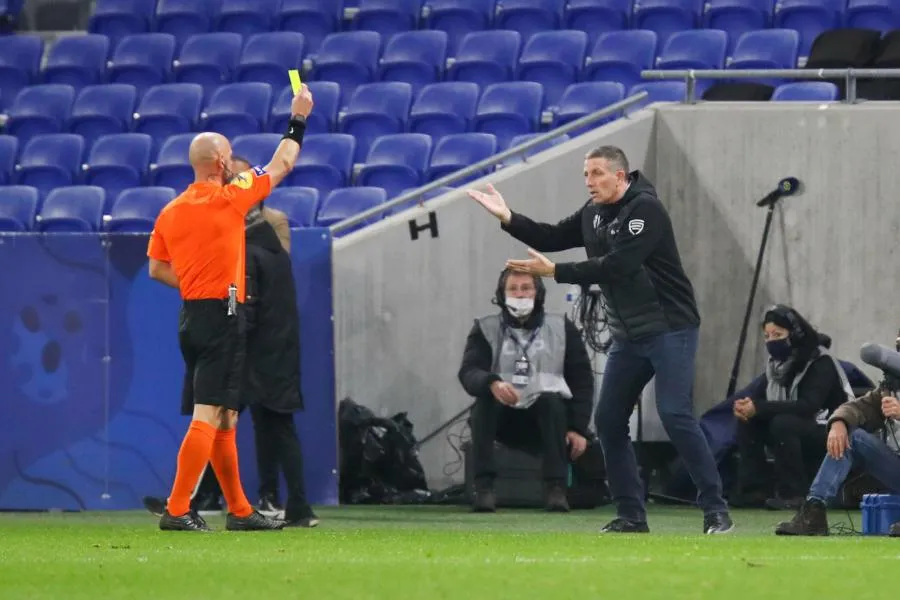 Thierry Laurey pas satisfait de l&rsquo;arbitrage de Lyon-Strasbourg