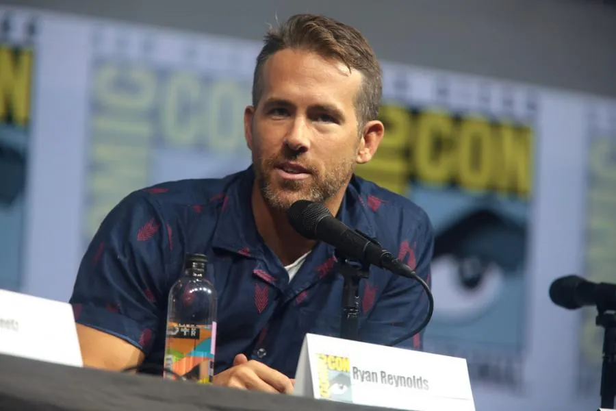 Ryan Reynolds rachète un club de cinquième division galloise