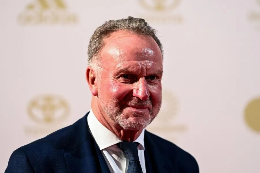 Rummenigge conseille aux footballeurs de se faire vacciner