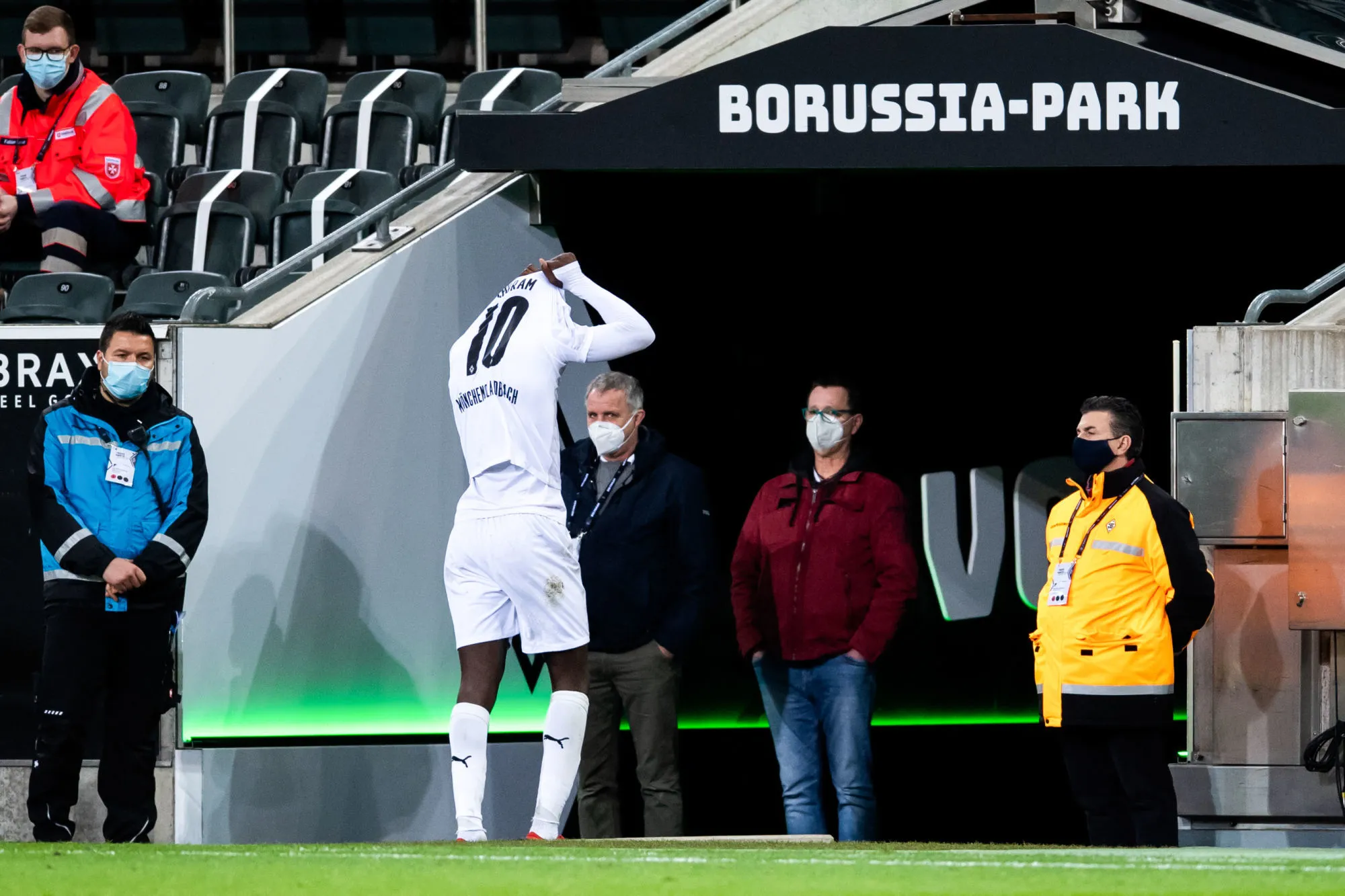 Marcus Thuram : «<span style="font-size:50%">&nbsp;</span>Mon crachat est un geste inexcusable<span style="font-size:50%">&nbsp;</span>»