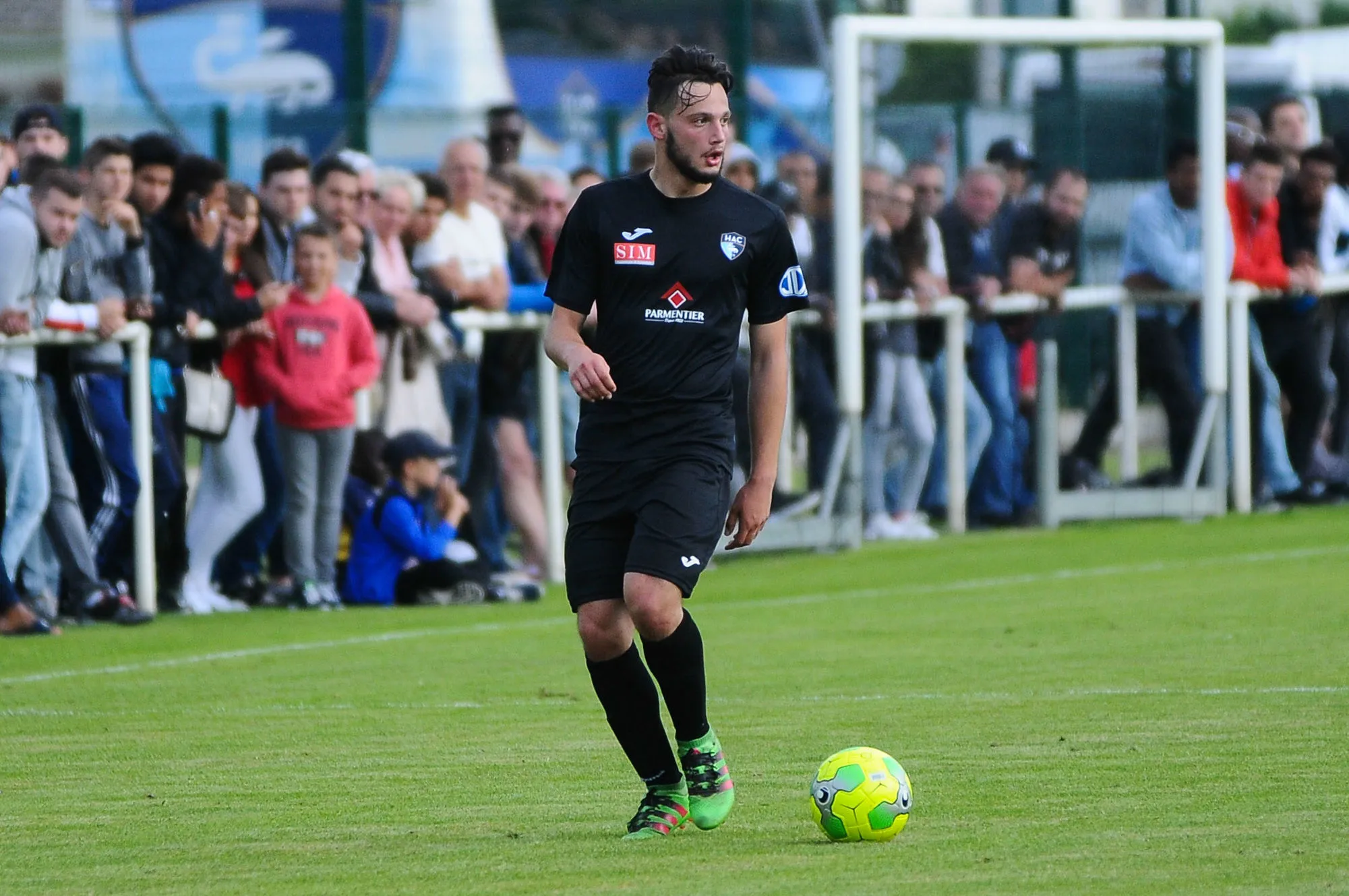 Un carton rouge zlatanesque pour Özer Özdemir en Turquie