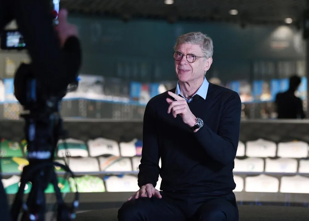 Wenger : «<span style="font-size:50%">&nbsp;</span>À la FIFA, nous sommes très vigilants sur le jeu de tête<span style="font-size:50%">&nbsp;</span>»