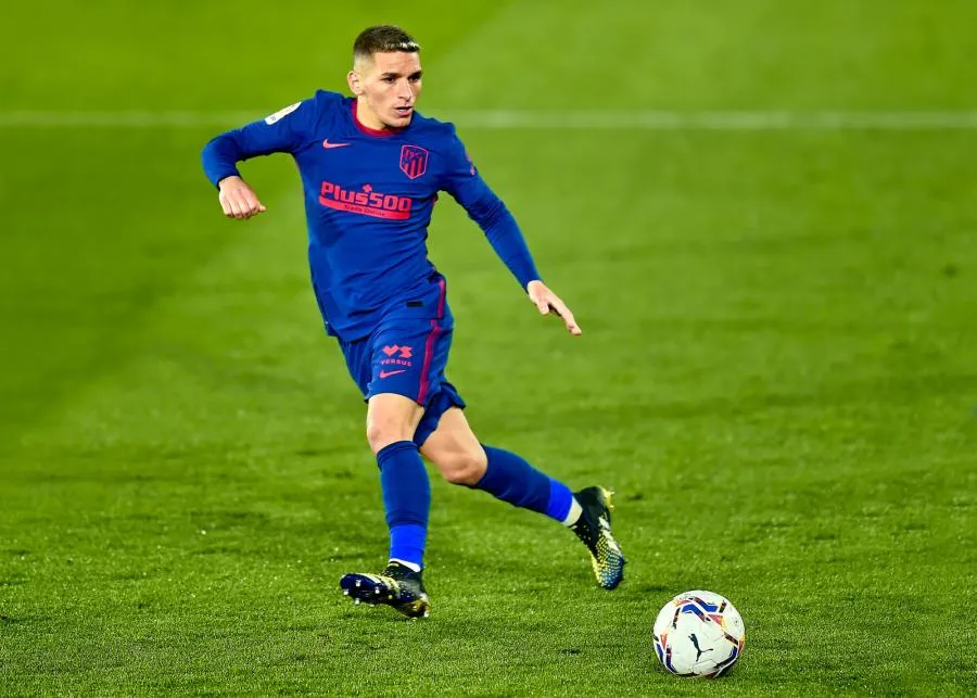 Lucas Torreira ne veut plus jouer en Europe