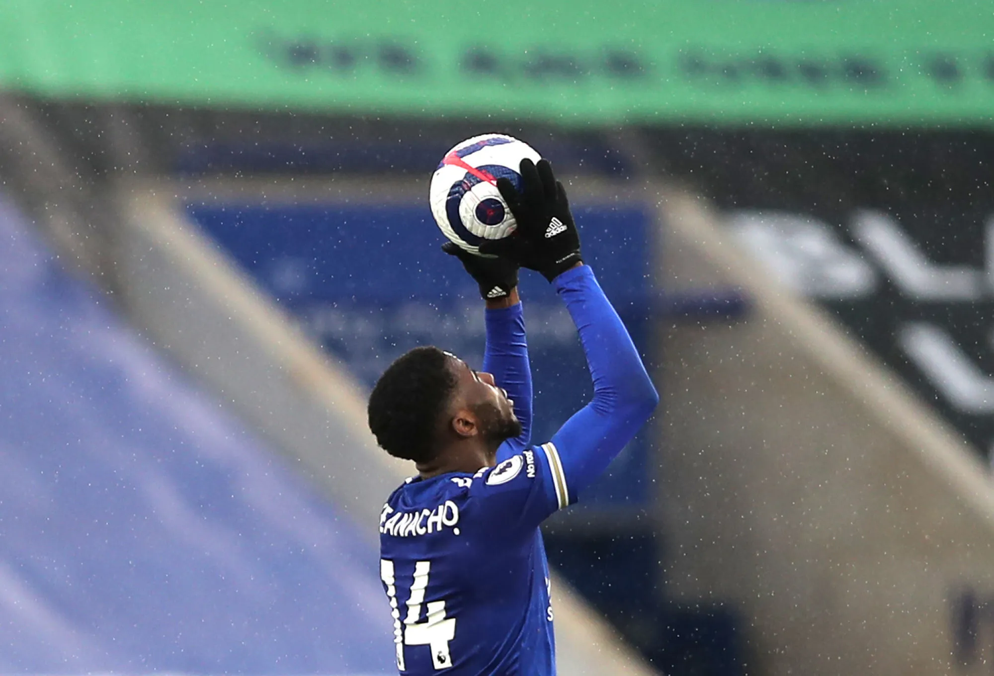 Kelechi Iheanacho prolonge jusqu’en 2024 avec Leicester