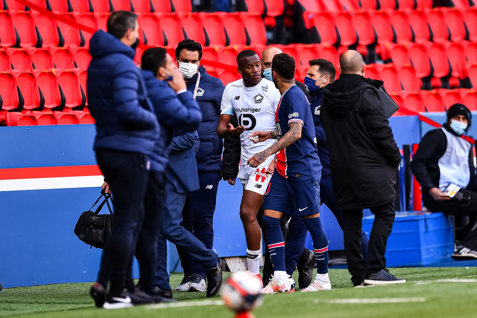 Tiago Djaló : «<span style="font-size:50%">&nbsp;</span>Neymar doit avoir plus de respect<span style="font-size:50%">&nbsp;</span>»