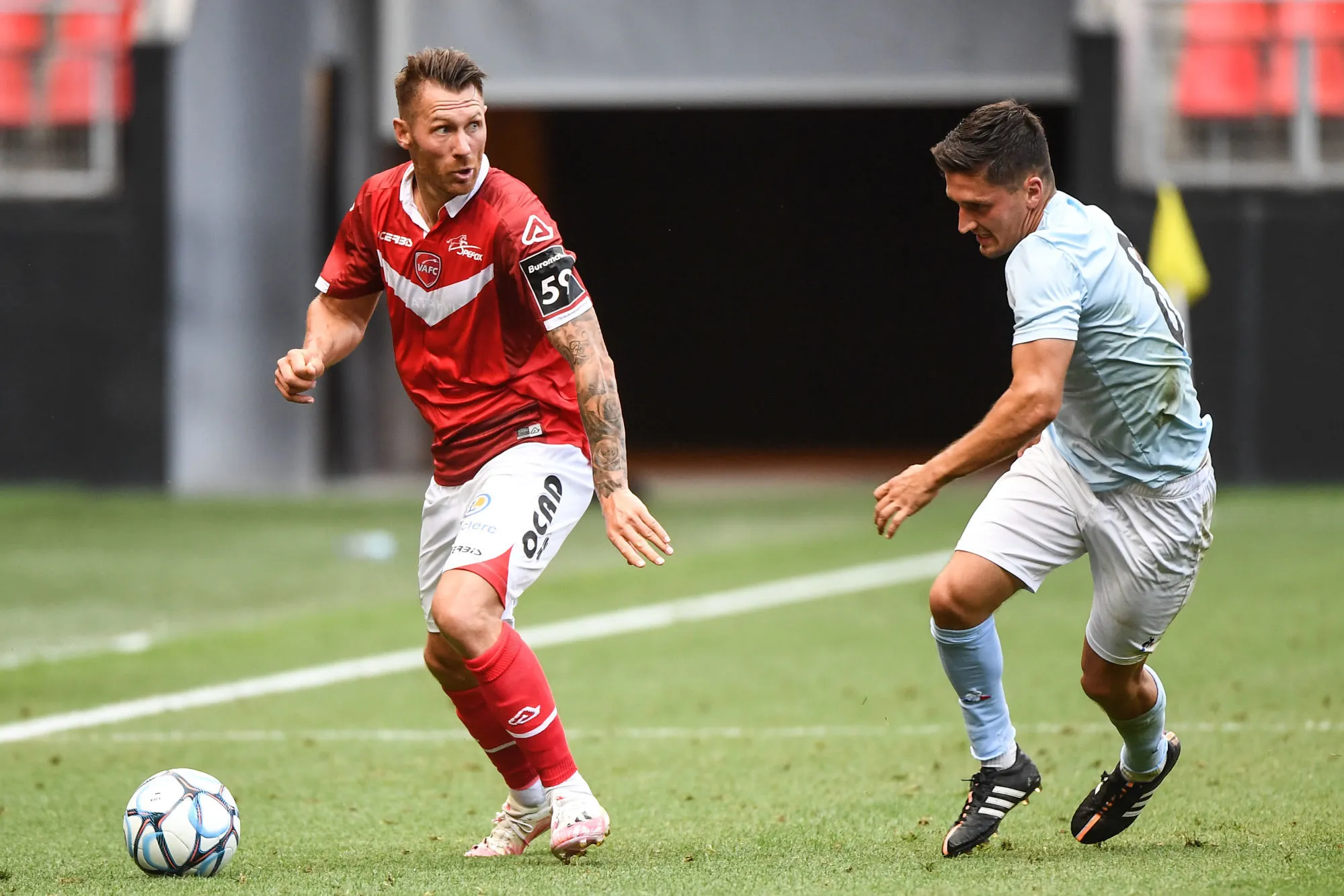 Pronostic Valenciennes Chambly : Analyse, cotes et prono du match de Ligue 2