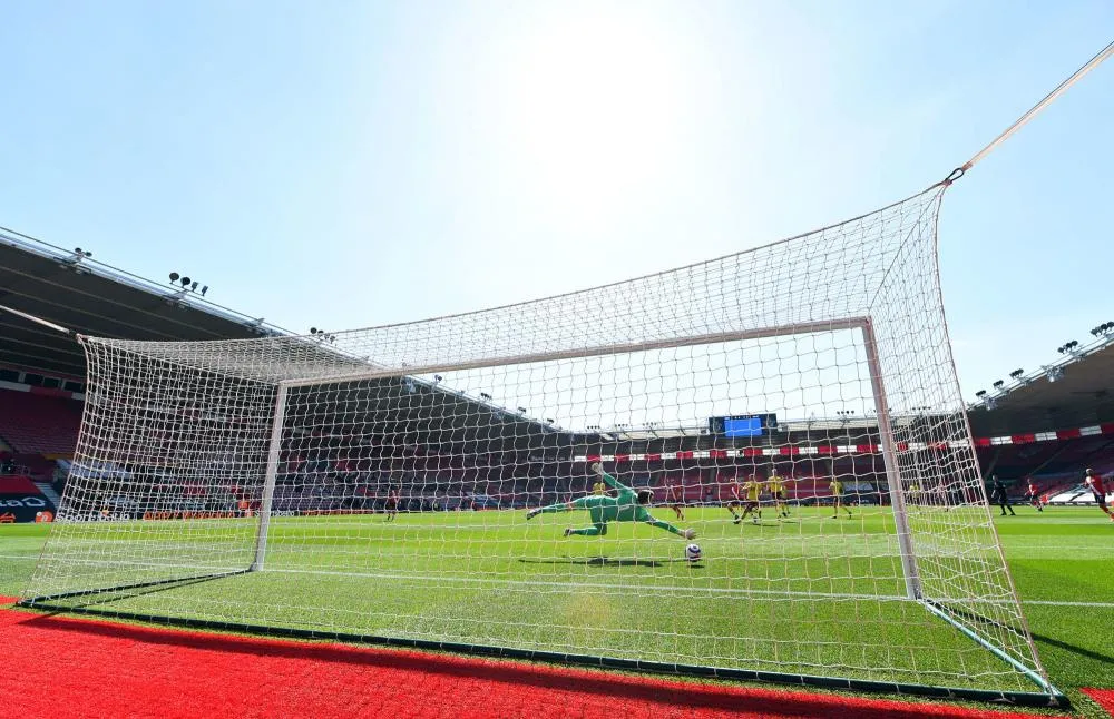 Les Anglais réclament un passeport Covid pour retourner dans les stades