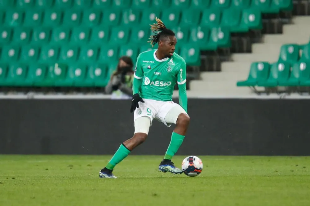 Charles Abi sanctionné par l’ASSE après avoir disputé un match entre amis