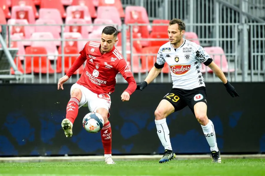 Brest et Angers partagent les points