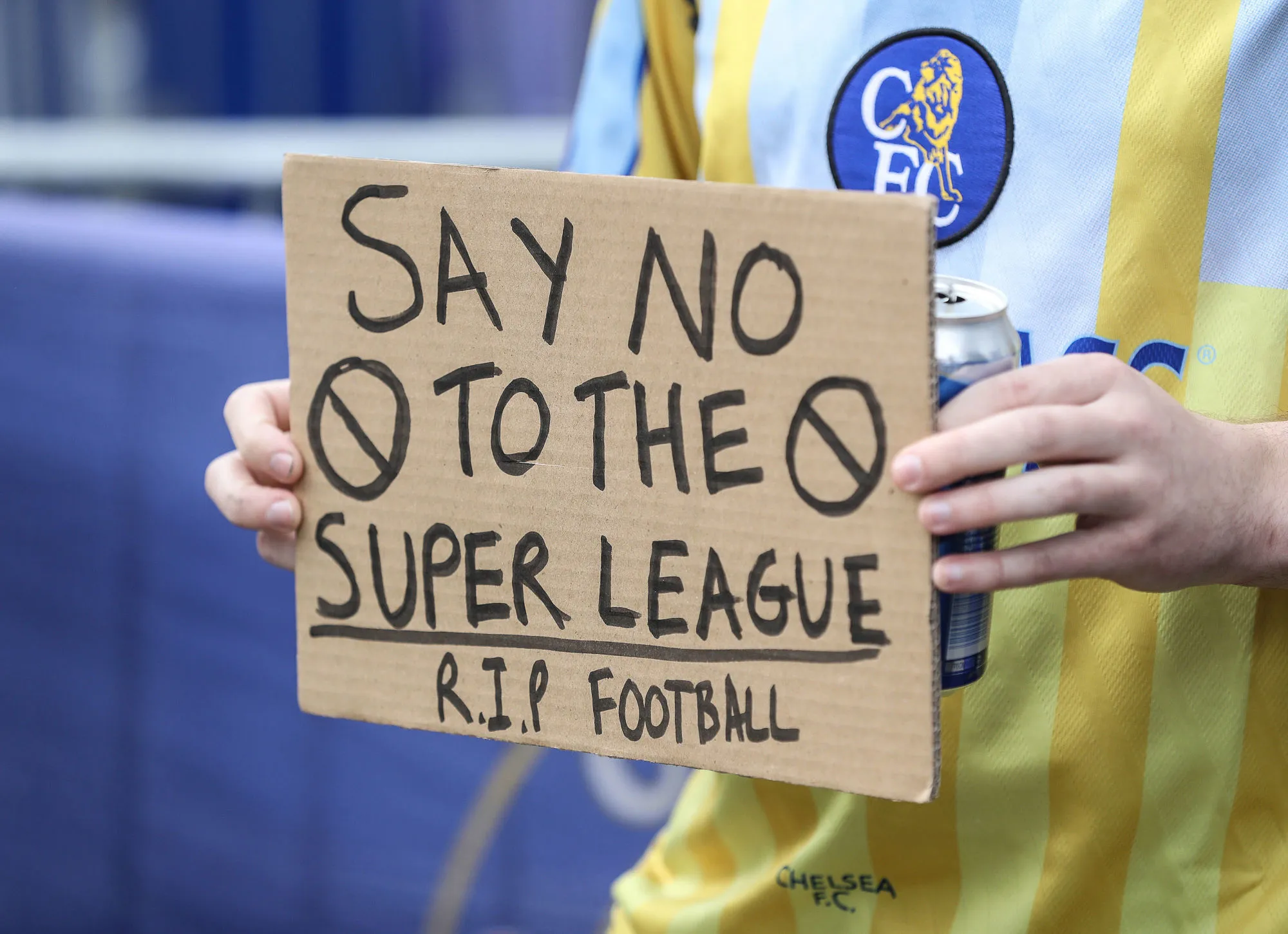 La Superligue suspend son projet !