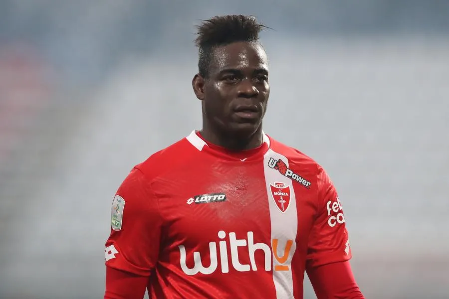 Balotelli : un doublé et une bagarre en dix minutes avec Monza