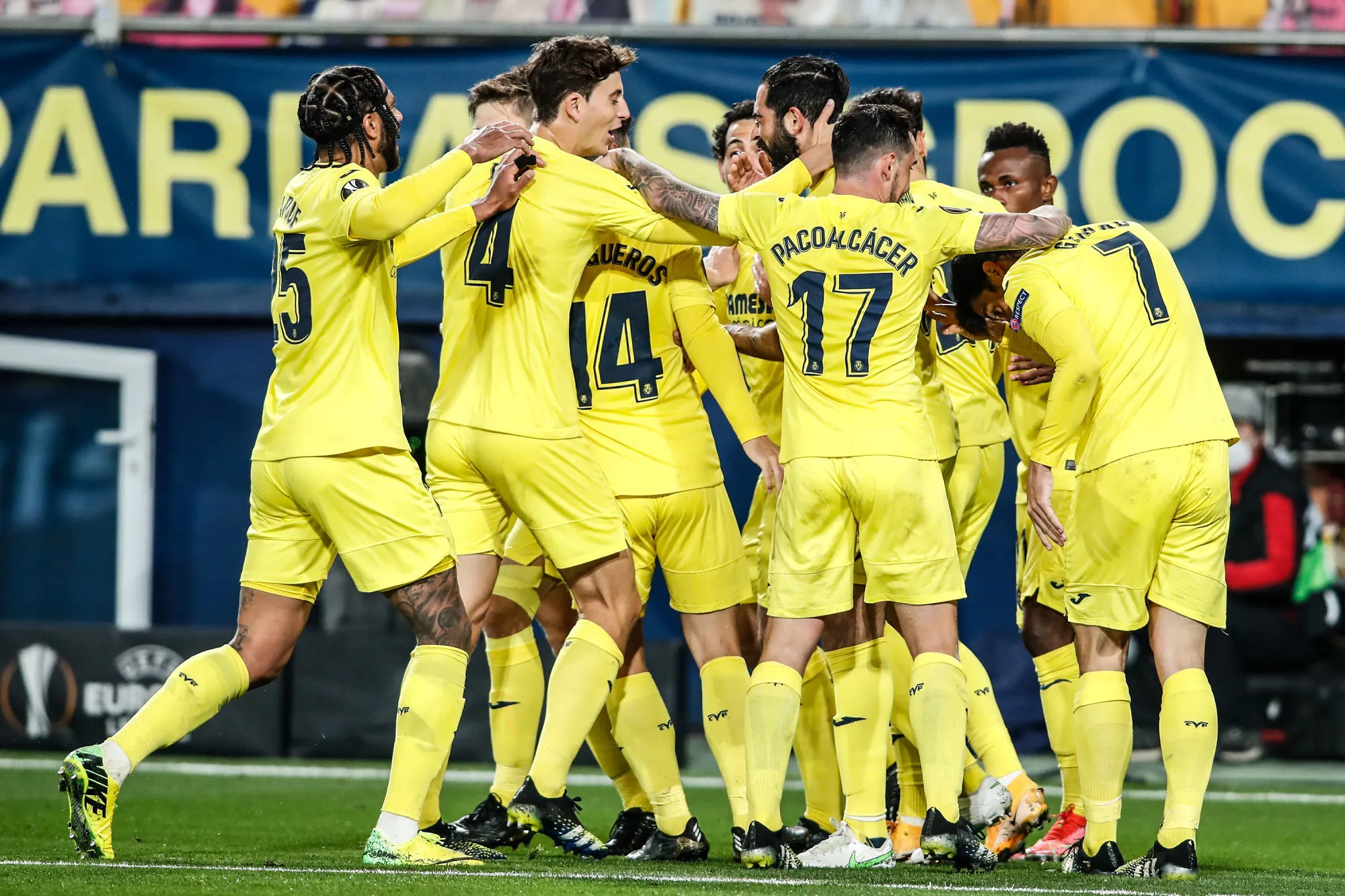 Arsenal, MU et Villarreal qualifiés sans souci pour les demi-finales