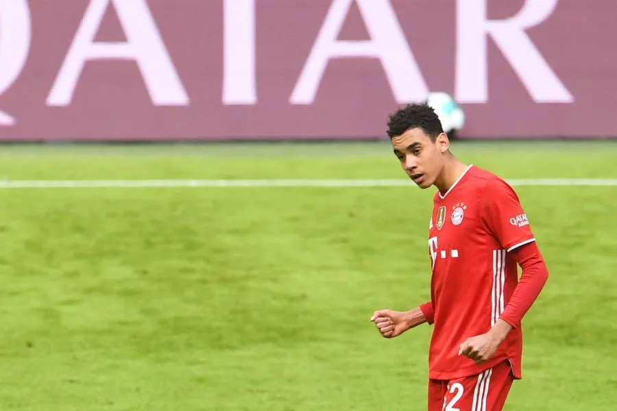 Le Bayern Munich se rapproche du titre, l&rsquo;Eintracht Francfort flanche