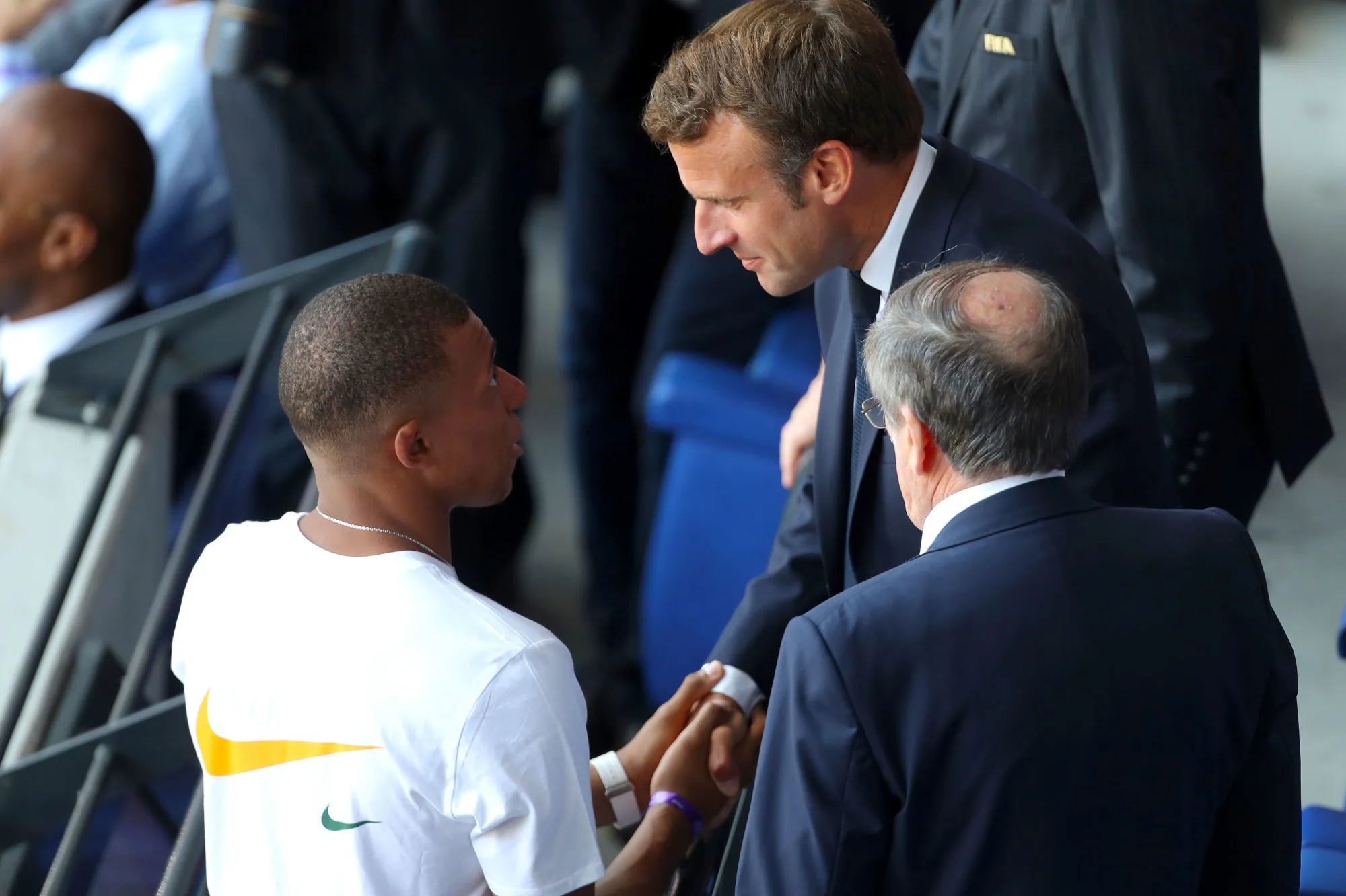 Le coup de fil de Macron à Mbappé pour le recruter à l&rsquo;OM