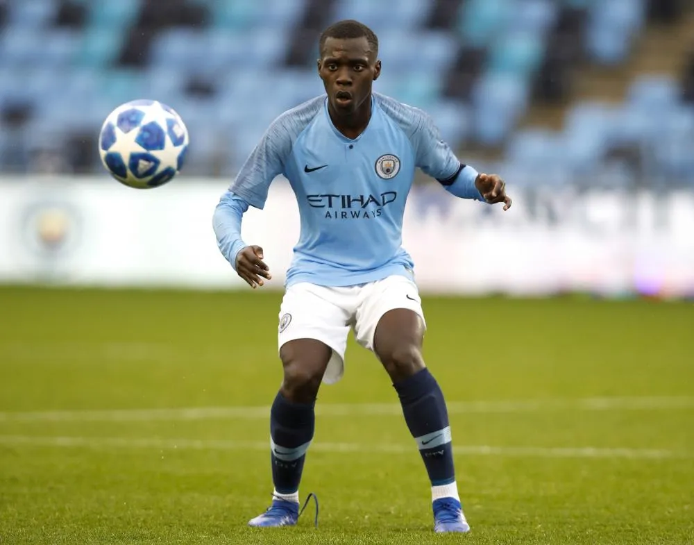 Claudio Gomes attend toujours son heure à City