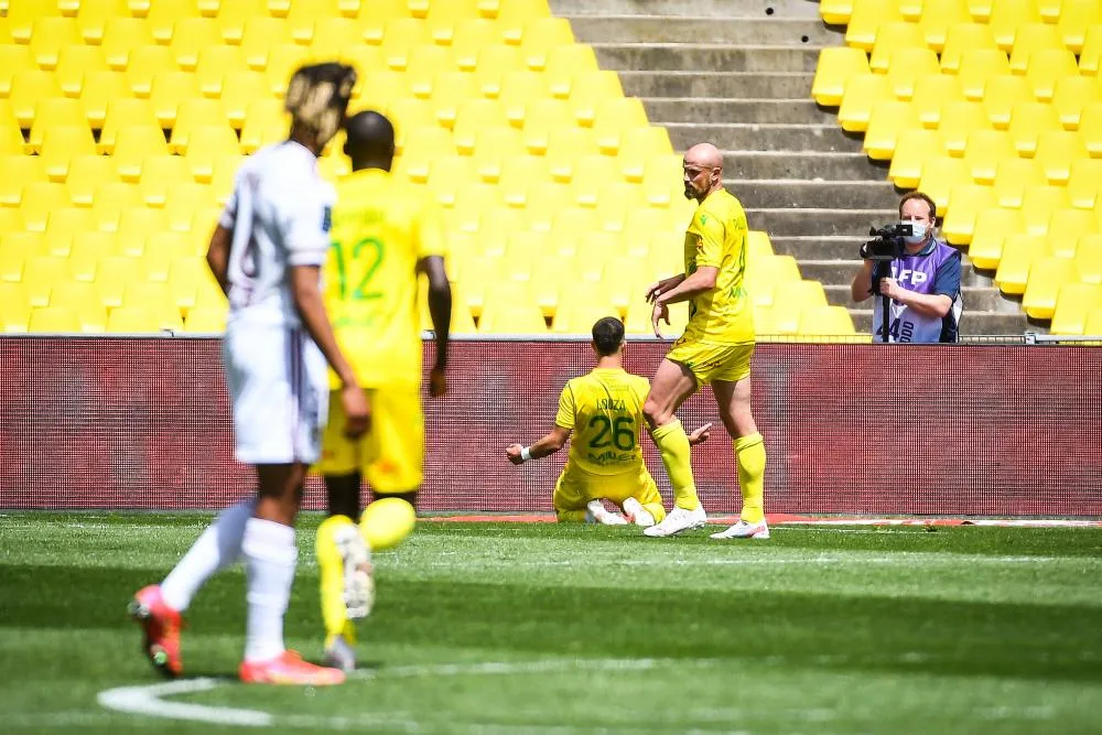 Nantes cartonne encore contre Bordeaux, pas encore maintenu