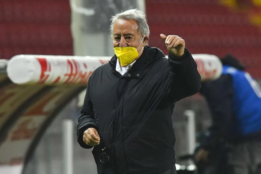 Le président de Benevento enrage contre l&rsquo;arbitrage