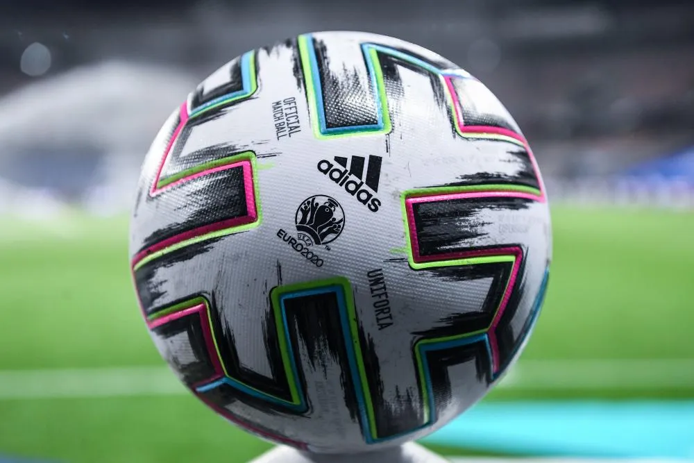 Insultes homophobes et jets de bouteilles lors de USA – Mexique