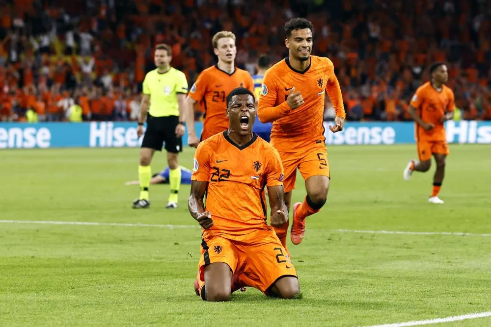 La drôle de réaction de la Princesse des Pays-Bas sur le but de Dumfries