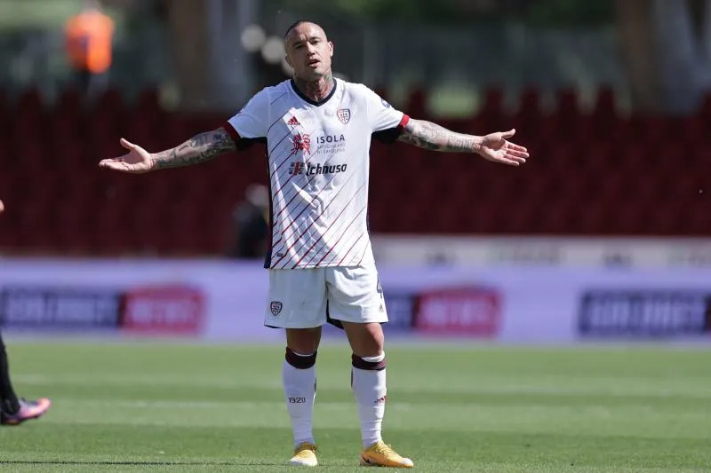 Radja Nainggolan répond à sa manière à Cristiano Ronaldo et Paul Pogba