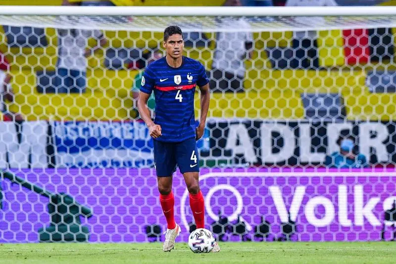 Raphaël Varane : «<span style="font-size:50%">&nbsp;</span>Aujourd&rsquo;hui, poser le genou est plus un point de tension qu&rsquo;autre chose<span style="font-size:50%">&nbsp;</span>»