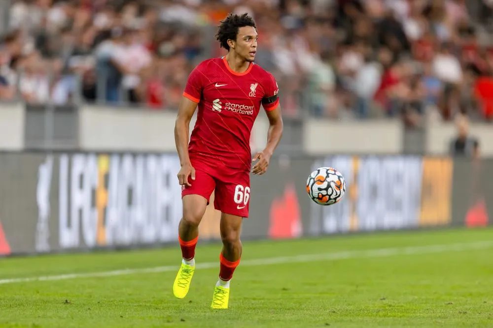Liverpool blinde Trent Alexander-Arnold jusqu&rsquo;en 2025