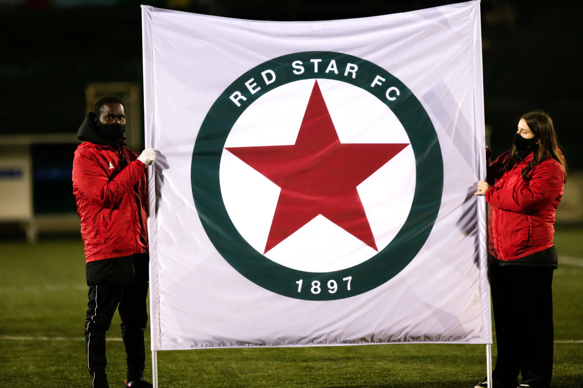 National : Châteauroux démarre bien, le Red Star coince déjà