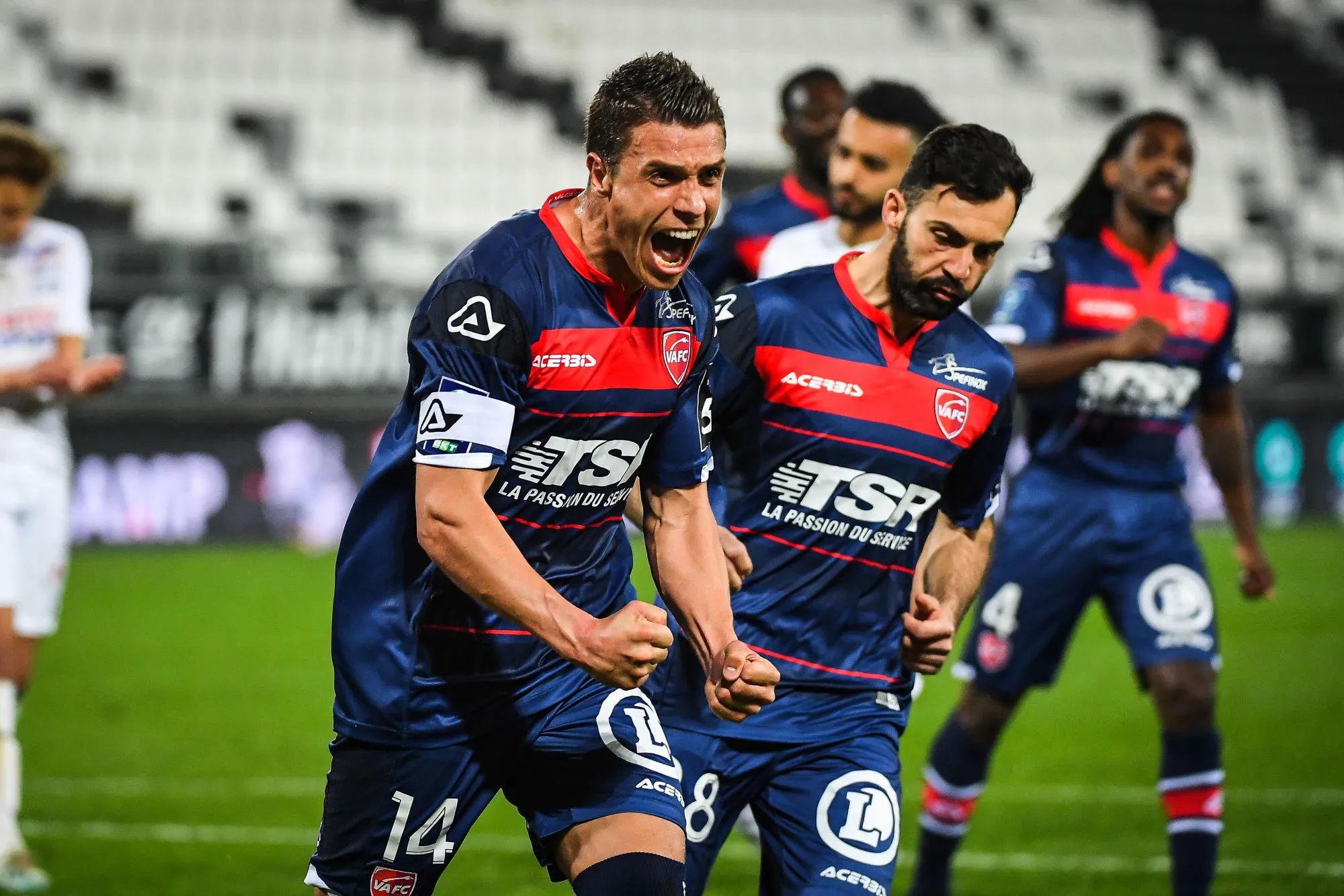 Pronostic Nancy Valenciennes : Analyse, cotes et prono du match de Ligue 2