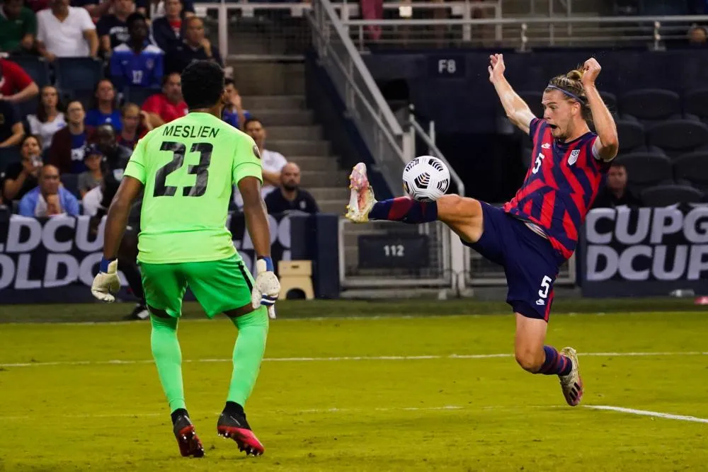 Gold Cup : Les USA pulvérisent la Martinique, le Canada se balade contre Haïti