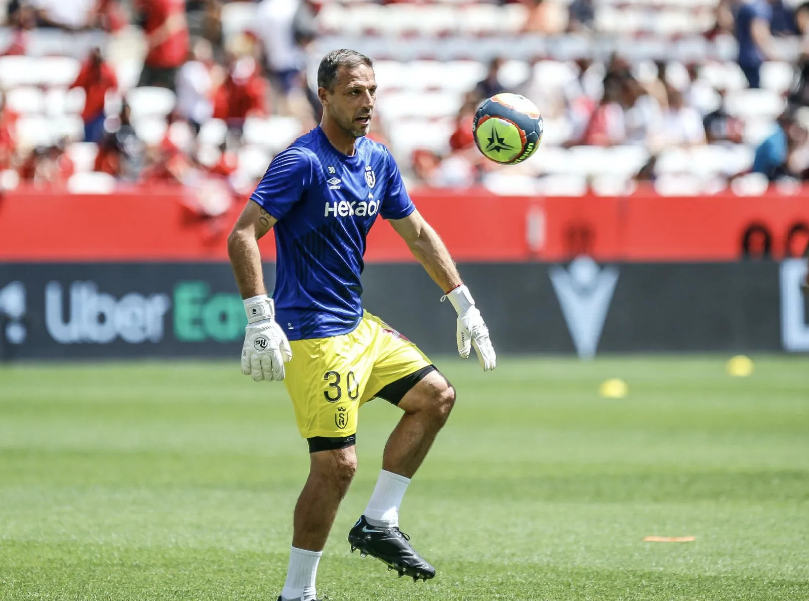 Nicolas Penneteau : «<span style="font-size:50%">&nbsp;</span>Brûler les habits de Karembeu, c’était sympa<span style="font-size:50%">&nbsp;</span>»