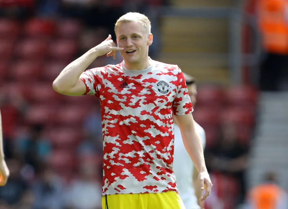 Marco van Basten enchaîne Donny van de Beek