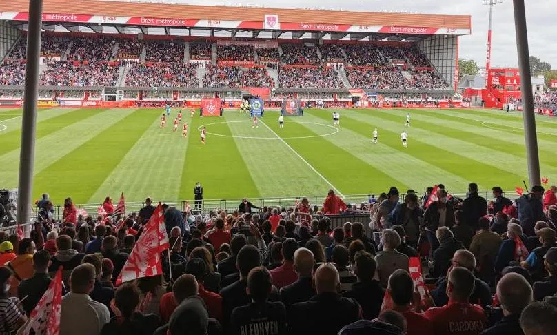 Marque équipementier Stade Brestois