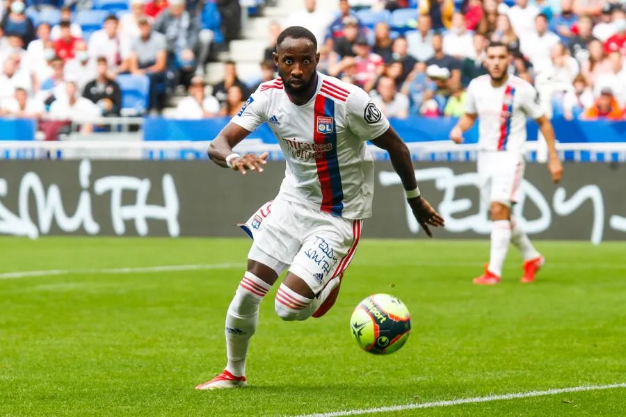 « Bougez-vous ou cassez-vous », la banderole énervée des supporters lyonnais