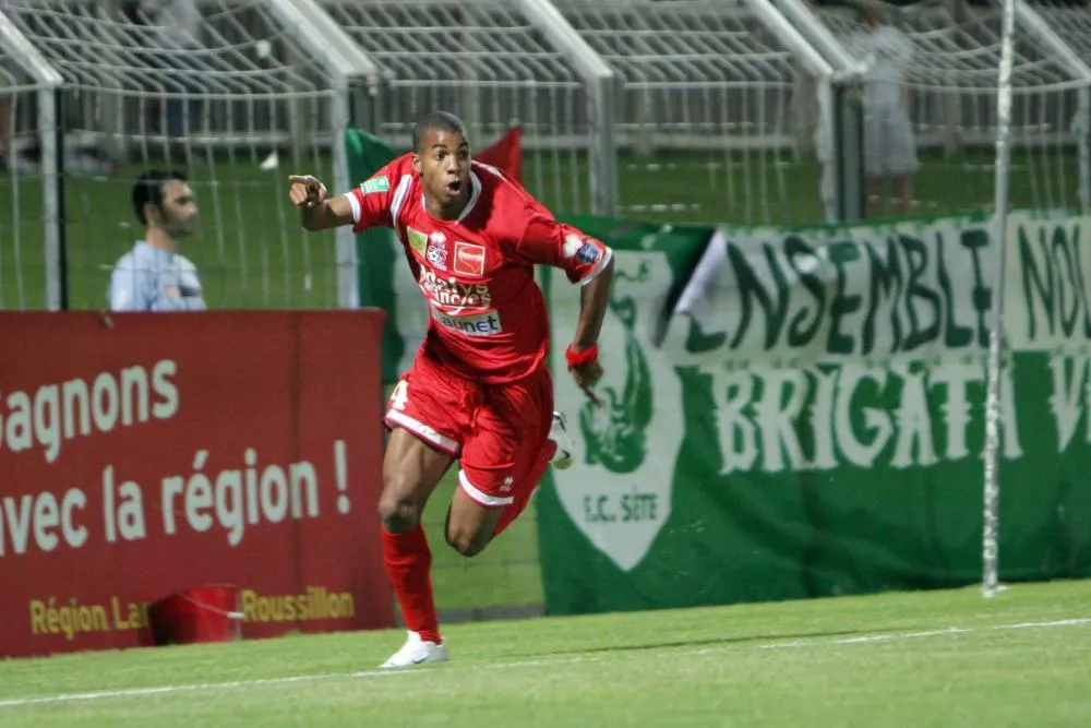 Mathias Coureur file en Inde et découvre un huitième pays