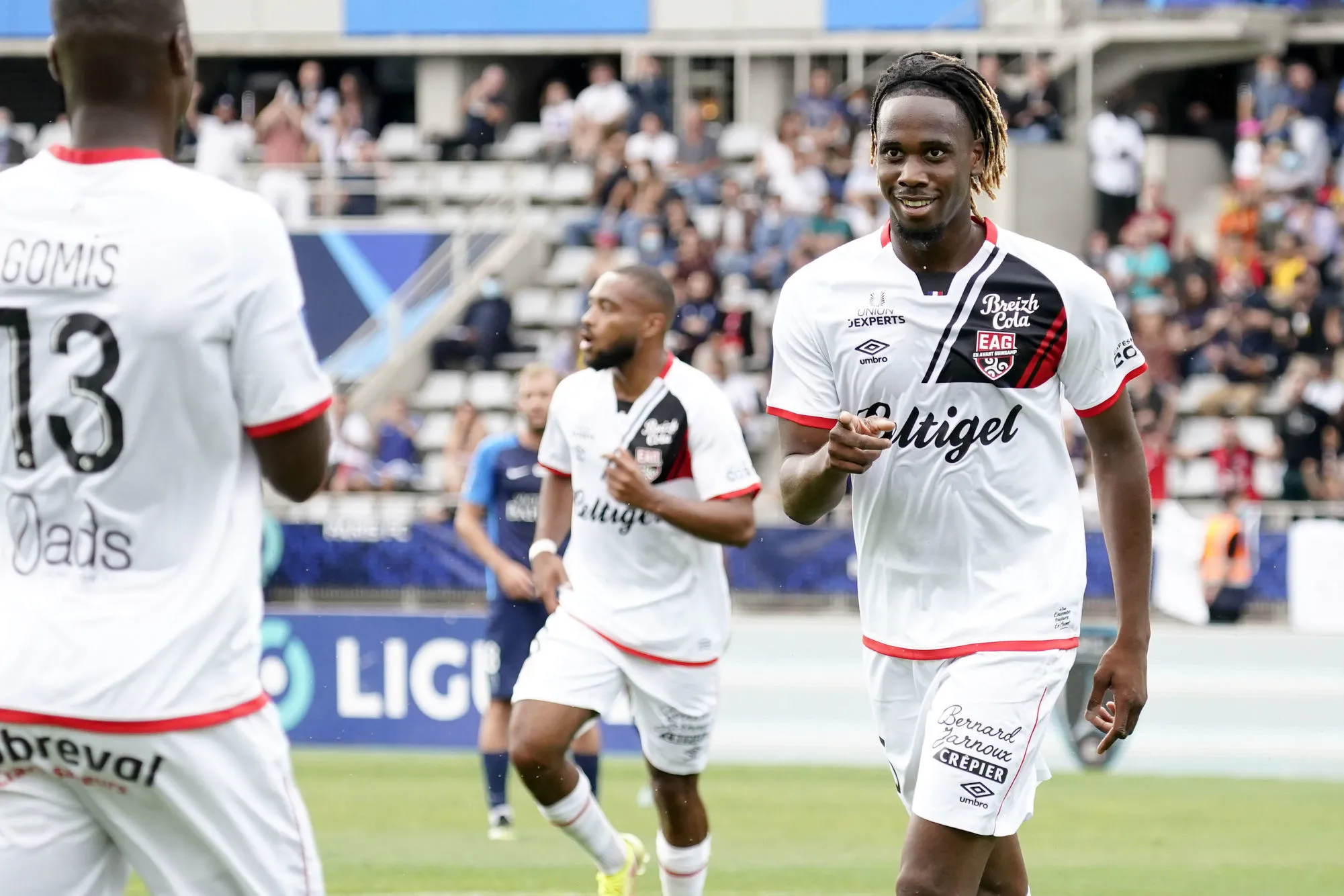 Pronostic Quevilly Rouen Guingamp : Analyse, cotes et prono du match de Ligue 2