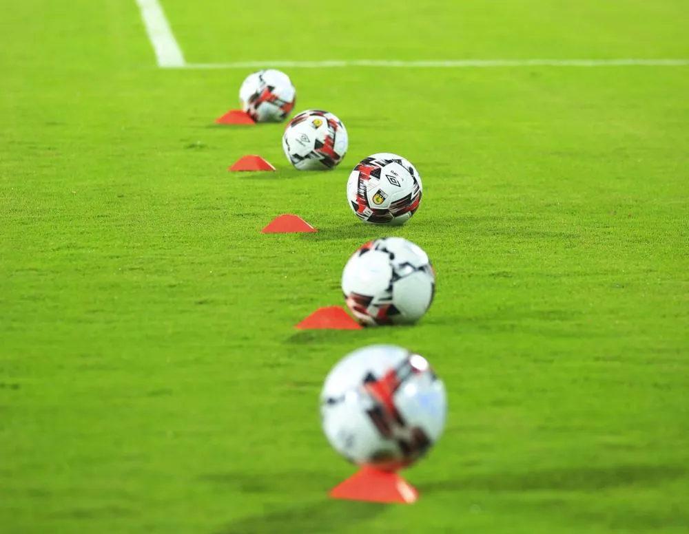 Les U20 congolaises obligées de s&rsquo;entraîner sur le bord de la route