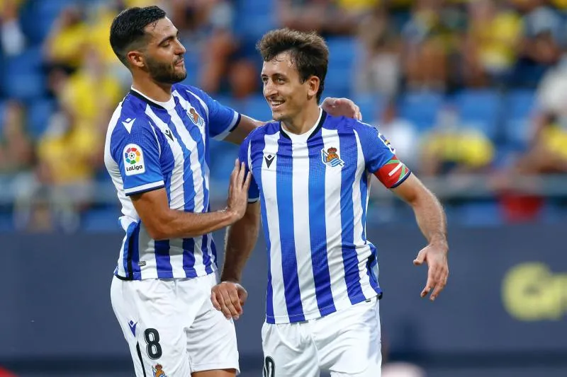 Oyarzabal sort la Real Sociedad du piège Elche