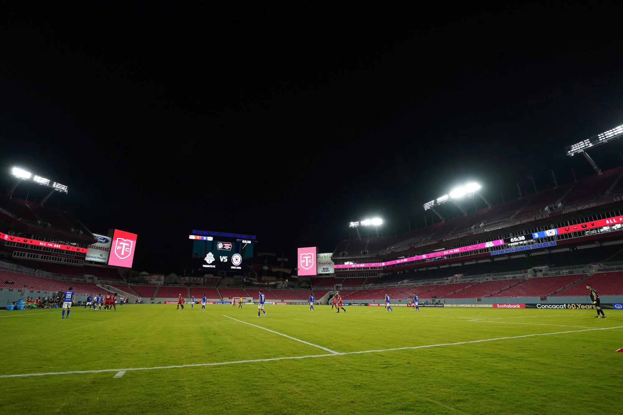 Le vice-président du Surinam, Ronnie Brunswijk, suspendu par la CONCACAF