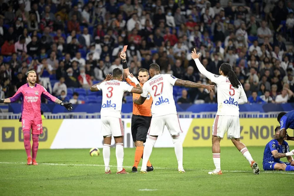 Malgré l’appel de l’Olympique lyonnais, le carton rouge d’Emerson reçu face à Lorient est maintenu