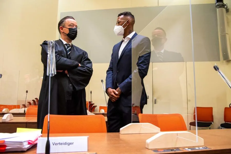Jérôme Boateng condamné pour avoir jeté une boîte isotherme sur son ex-femme