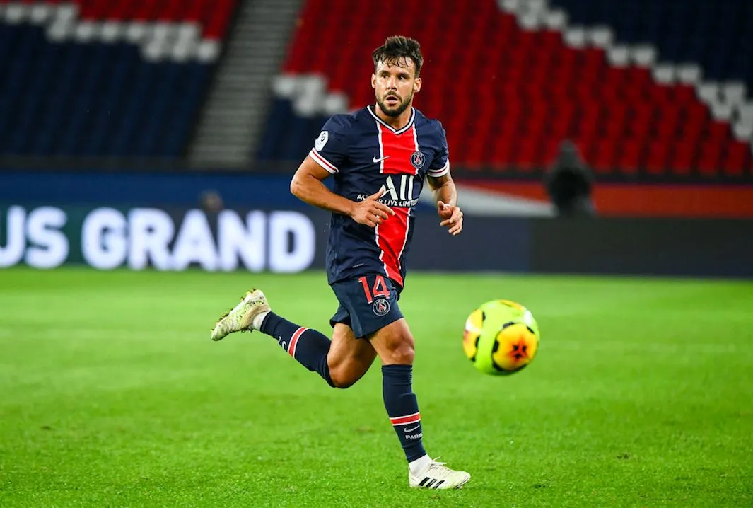 Après plus d&rsquo;un an d&rsquo;absence, Juan Bernat dans le groupe du Paris Saint-Germain