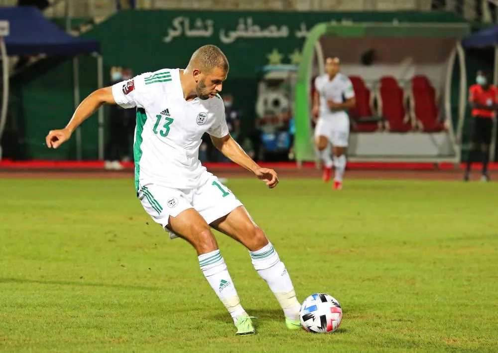 Islam Slimani est le nouveau meilleur buteur de l&rsquo;Algérie