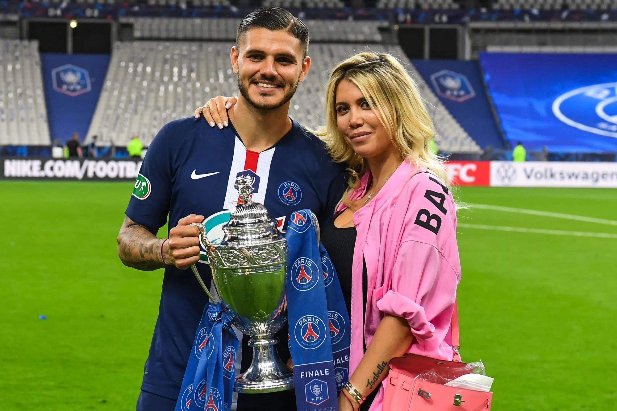 Cette fois, c&rsquo;est bon : Mauro et Wanda Icardi sont réconciliés