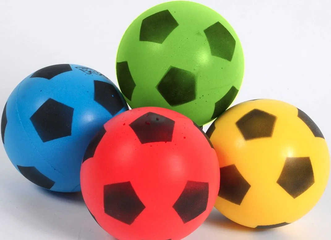 La véritable histoire du ballon en mousse