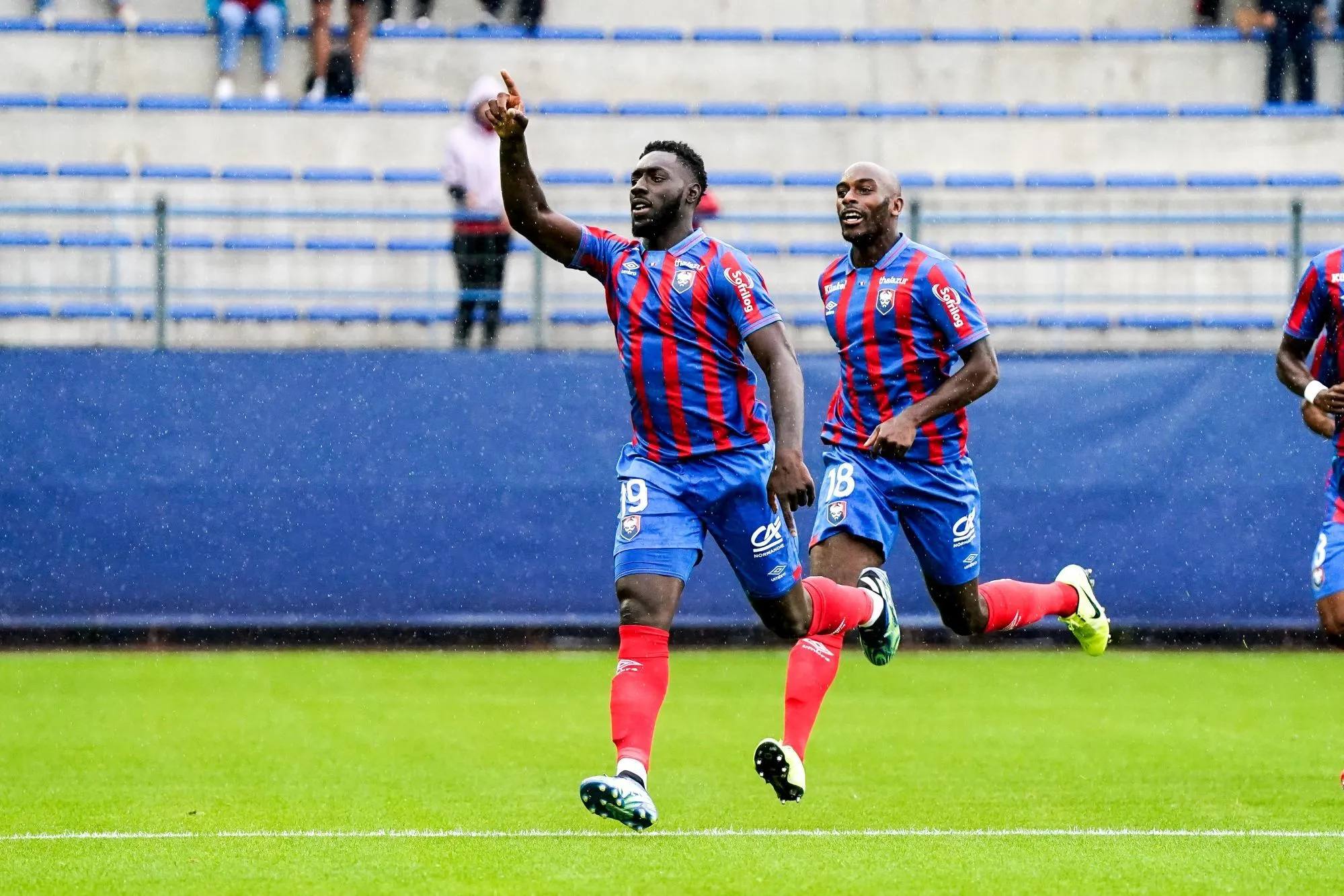 Pronostic Caen Grenoble : Analyse, cotes et prono du match de Ligue 2