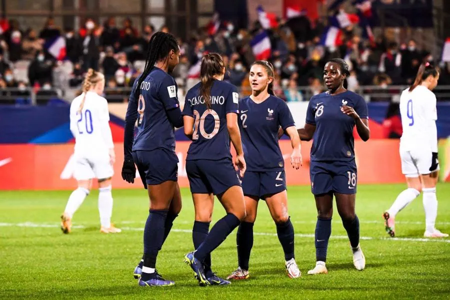 Les Bleues collent un set au Kazakhstan et poursuivent leur sans-faute