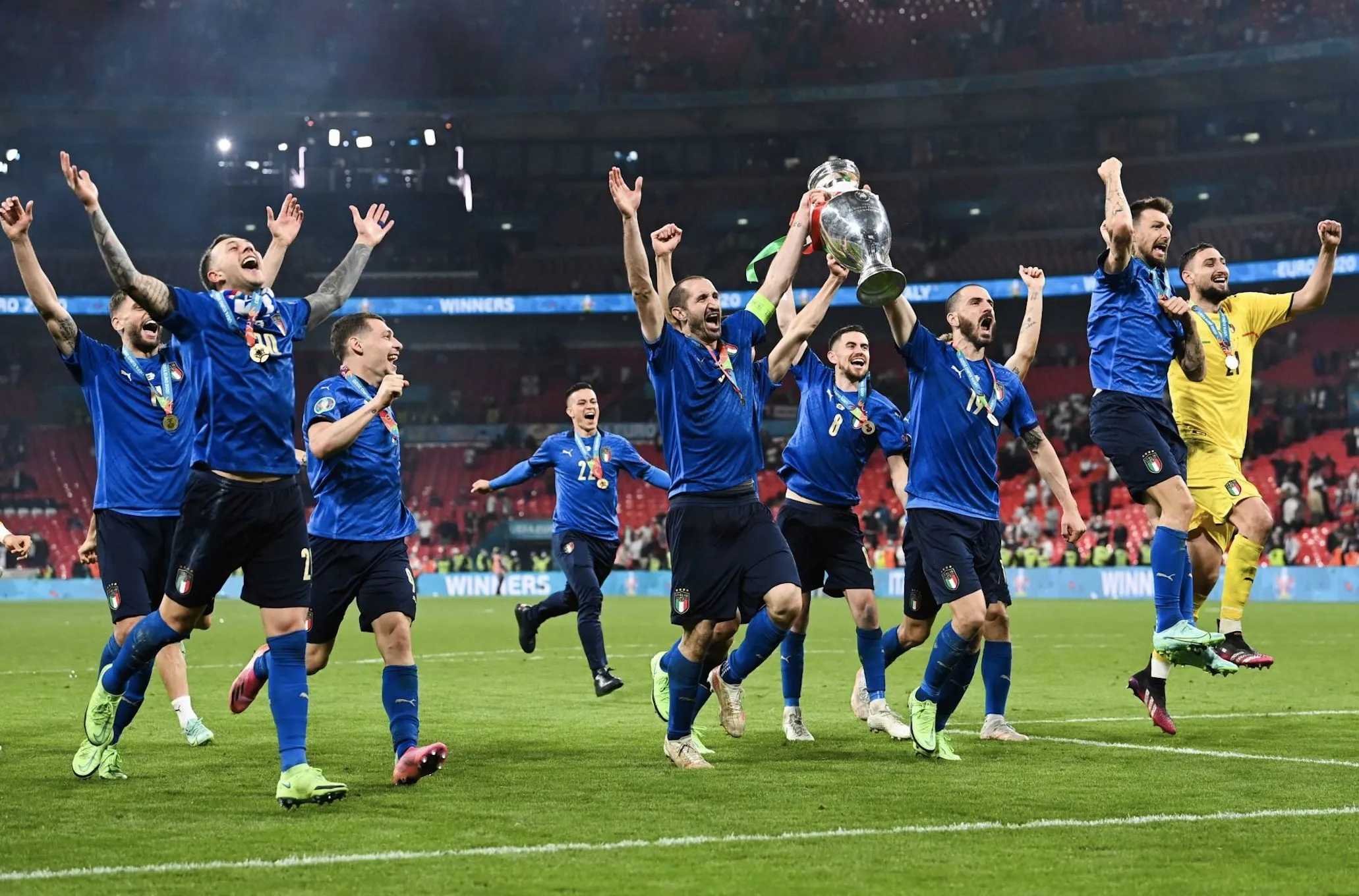 Donnons un Ballon d’or au collectif italien