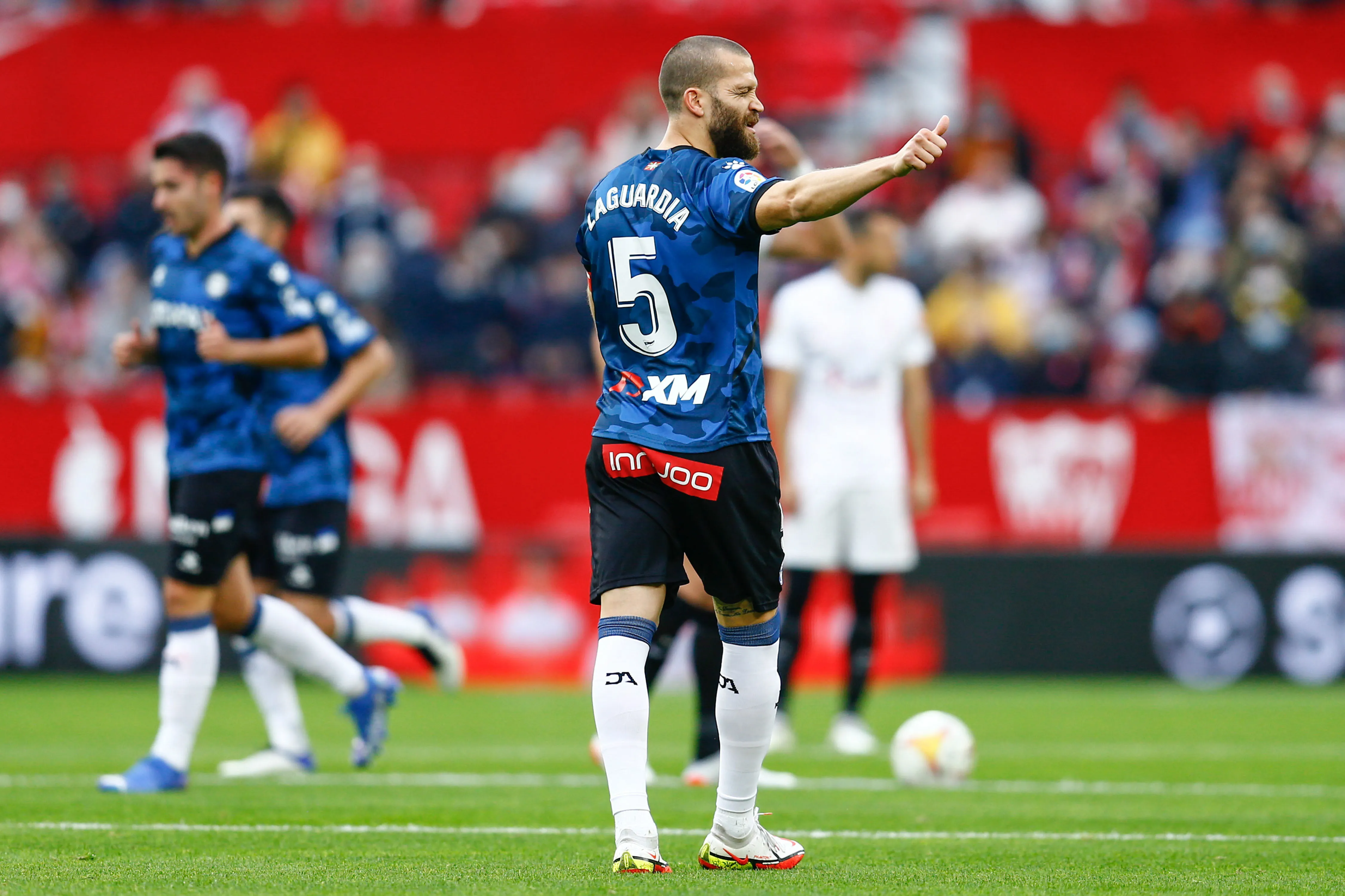 Séville arrache le nul contre Alavés