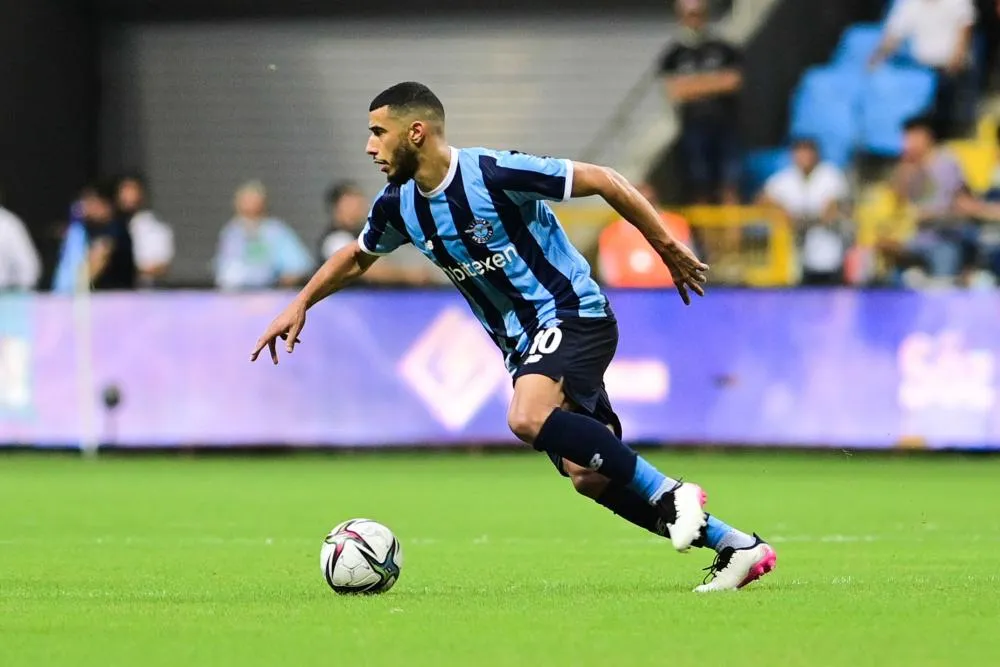 Younès Belhanda : «<span style="font-size:50%">&nbsp;</span>Galatasaray-Fenerbahçe, c’est Montpellier-Nîmes puissance 1000<span style="font-size:50%">&nbsp;</span>»