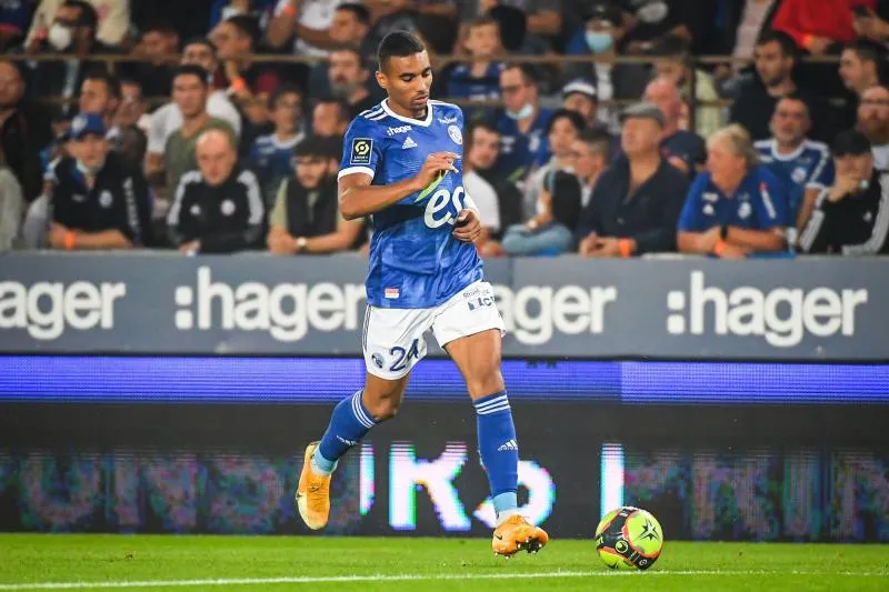 Alexander Djiku : «<span style="font-size:50%">&nbsp;</span>Les maths m&rsquo;ont appris à être rigoureux<span style="font-size:50%">&nbsp;</span>»